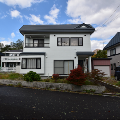 ウッディヒルズ西旭岡